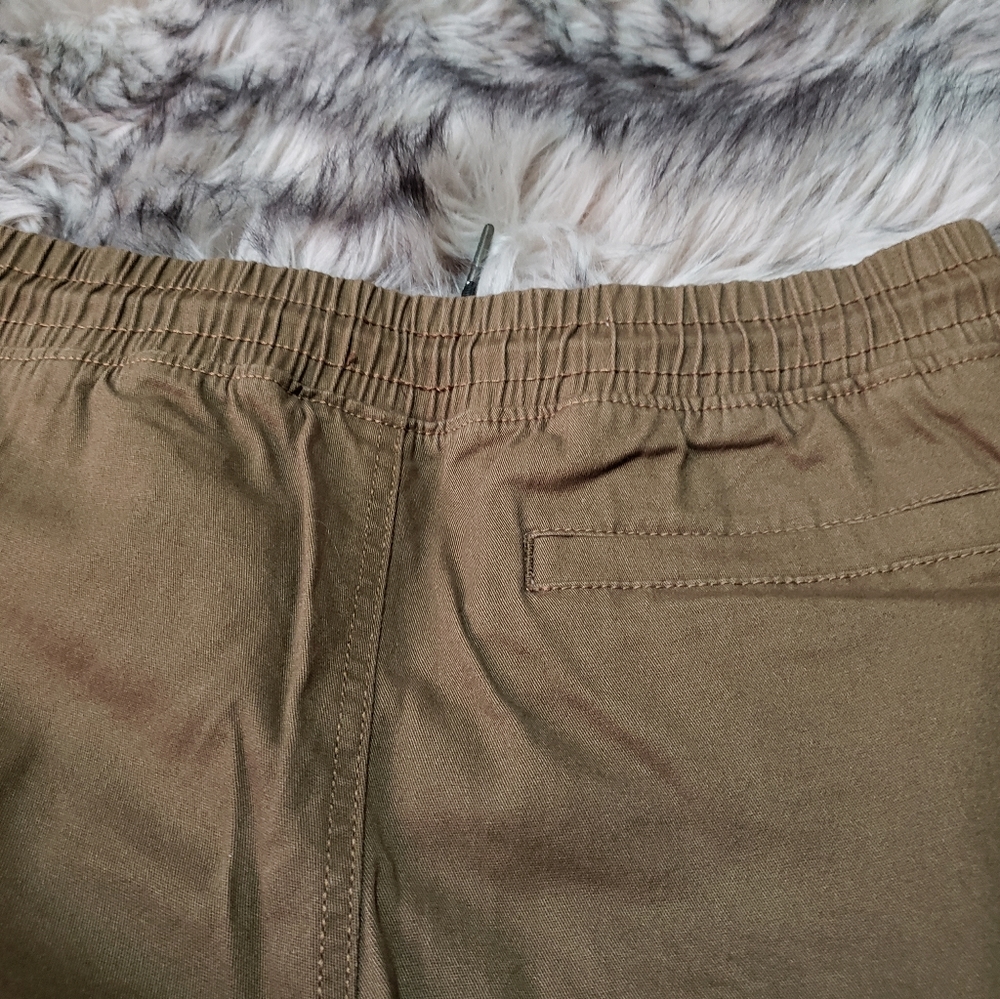 Joggers - Picture 2 of 7